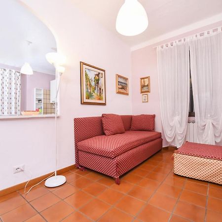 Villa Pinetina B&B Lasnigo Buitenkant foto