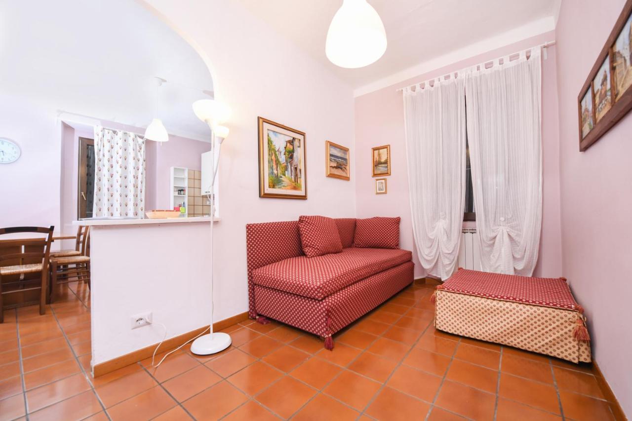 Villa Pinetina B&B Lasnigo Buitenkant foto